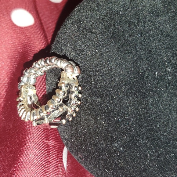 BEAUTIFUL Cosmetic Ring - Picture 2 of 5